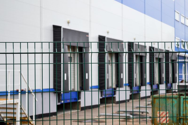 Commercial Fencing Service